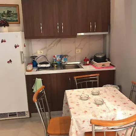 2 Apartamento Pogradec
